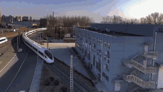 東風(fēng)汽車閃耀廣州車展 多款明星車型齊亮相