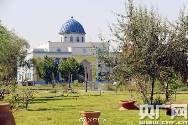 【網(wǎng)曝吃瓜 獨(dú)家黑料 每日吃瓜】十四屆全國(guó)人大二次會(huì)議9235件代表建議全部辦理完畢