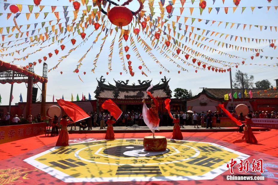 元旦假期全國口岸日均出入境旅客將達205萬人次