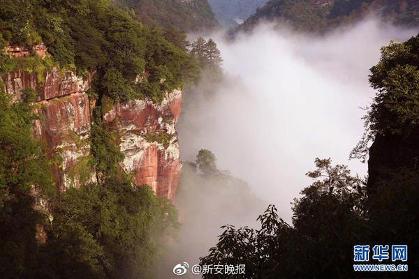 【51cgfun每日吃瓜必吃防走丟】中國(guó)電信董事長(zhǎng)柯瑞文：生成人工智能快速迭代、創(chuàng)新 加快智算基礎(chǔ)設(shè)施建設(shè)