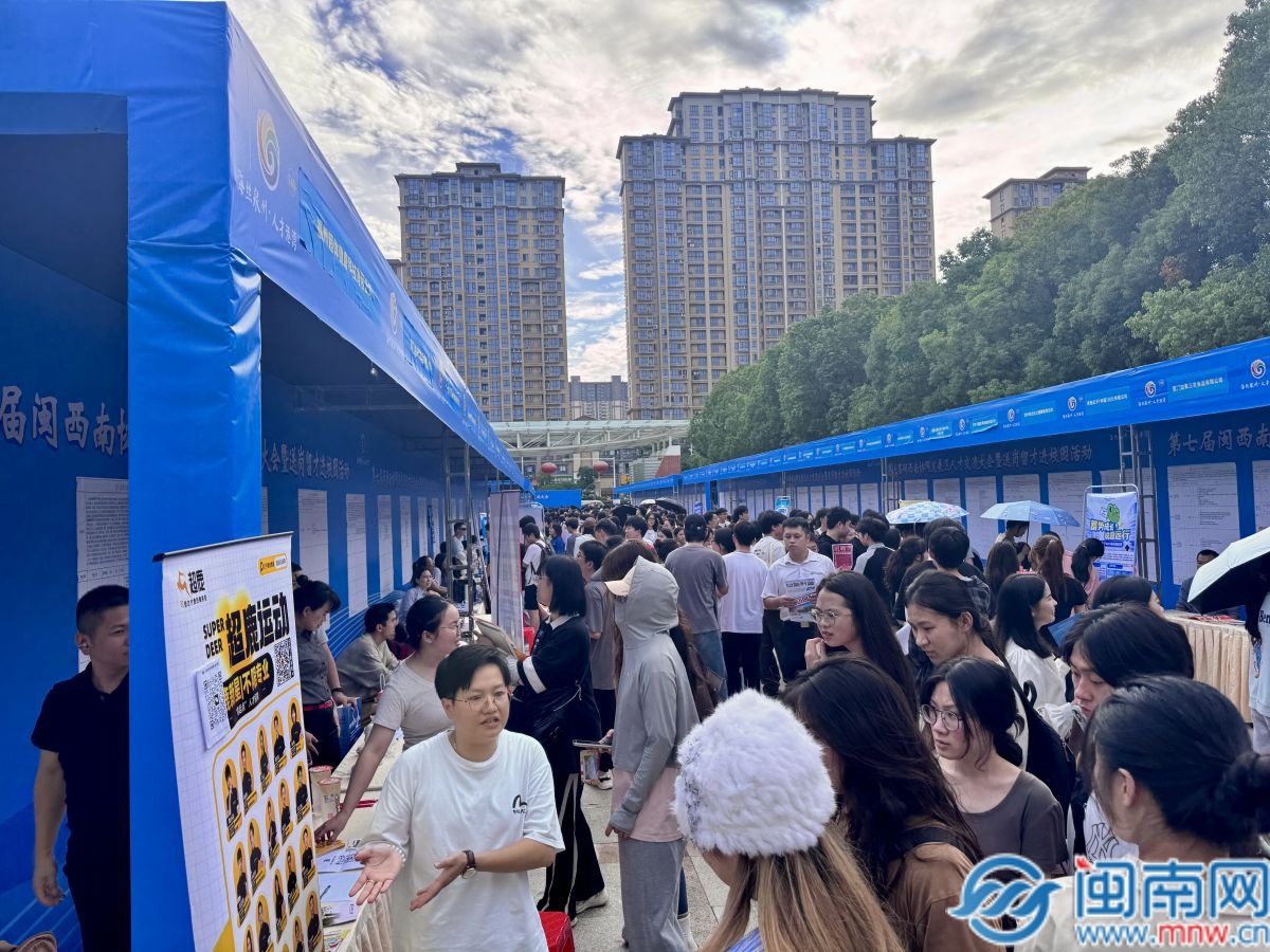 【17吃瓜網(wǎng)官網(wǎng)】養(yǎng)老金融發(fā)展明確“規(guī)劃圖”助力銀發(fā)經(jīng)濟(jì)