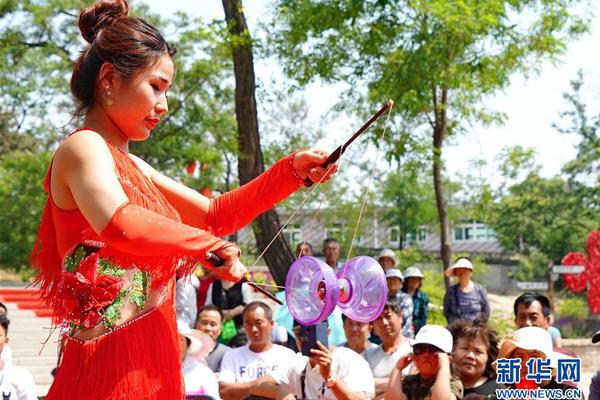 定價(jià)高、推銷多……讓理發(fā)師好好理個(gè)發(fā)怎么這么難